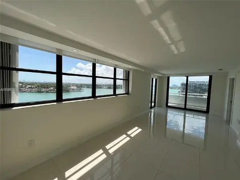 6830 Indian Creek Drive Miami Beach FL 33141