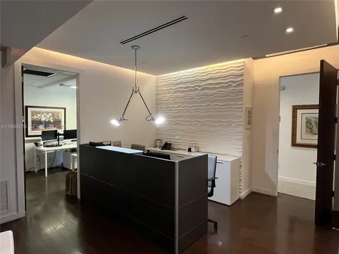 20900 NE 30th Avenue Aventura FL 33180
