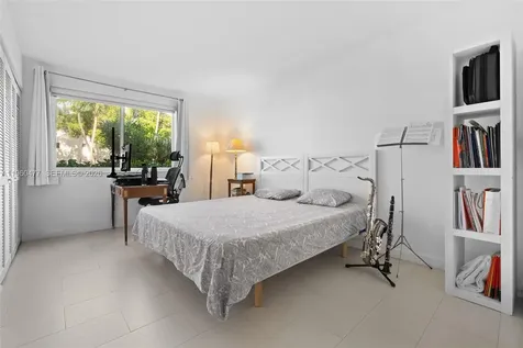 240 Galen Drive Key Biscayne FL 33149