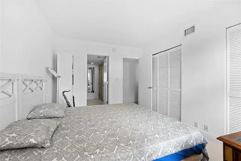 240 Galen Drive Key Biscayne FL 33149