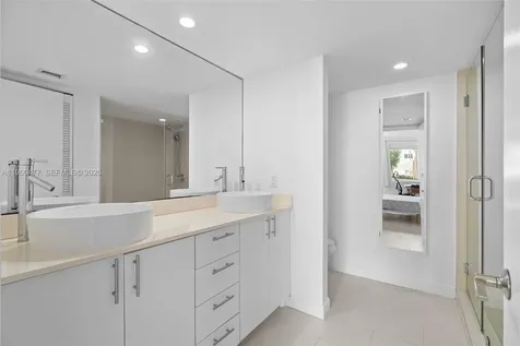 240 Galen Drive Key Biscayne FL 33149