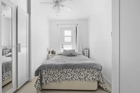 240 Galen Drive Key Biscayne FL 33149
