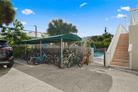 240 Galen Drive Key Biscayne FL 33149