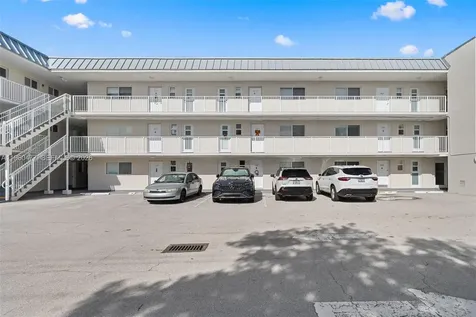 240 Galen Drive Key Biscayne FL 33149