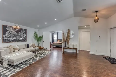 3080 Carysfort Lane Margate FL 33063