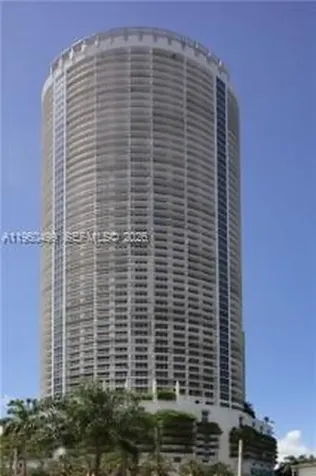 1750 N Bayshore Drive Miami FL 33132