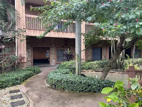 7800 W Oakland Park Boulevard Sunrise FL 33351