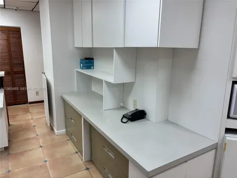 7800 W Oakland Park Boulevard Sunrise FL 33351