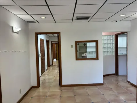 7800 W Oakland Park Boulevard Sunrise FL 33351