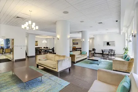 3901 S Ocean Drive Hollywood FL 33019