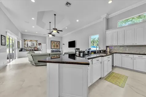 13801 Alexandria Court Davie FL 33325