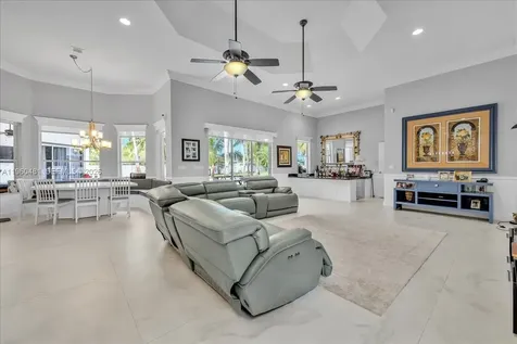 13801 Alexandria Court Davie FL 33325