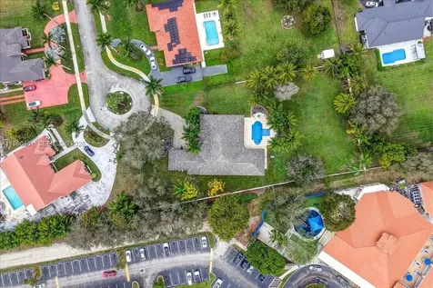 13801 Alexandria Court Davie FL 33325