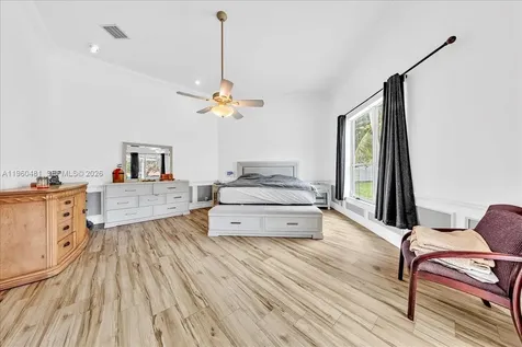 13801 Alexandria Court Davie FL 33325
