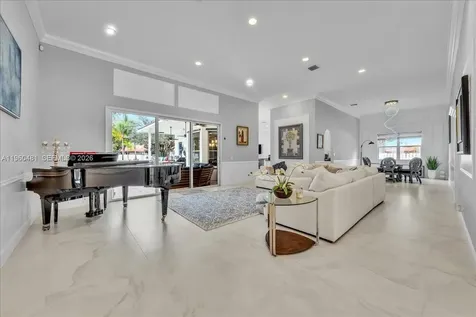 13801 Alexandria Court Davie FL 33325