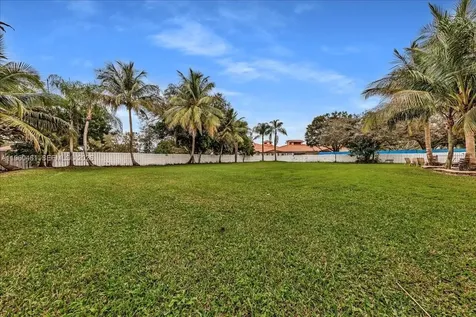 13801 Alexandria Court Davie FL 33325