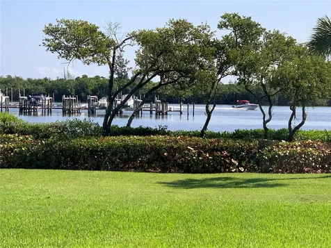 6102 SE Landing Way Stuart FL 34997