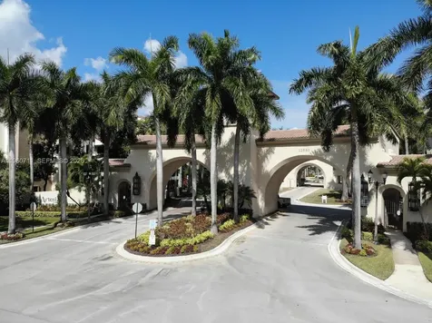 12621 NW 32nd Place Sunrise FL 33323