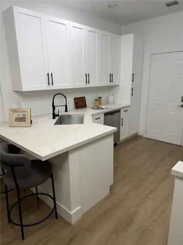 12621 NW 32nd Place Sunrise FL 33323