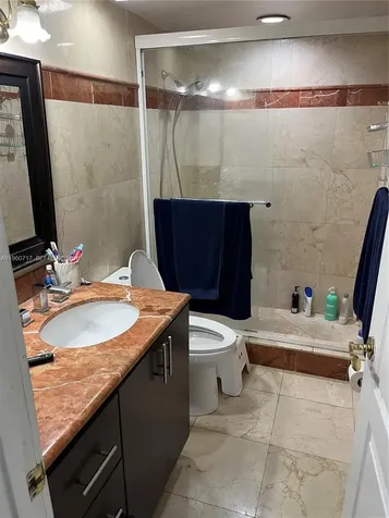 520 Brickell Key Drive Miami FL 33131