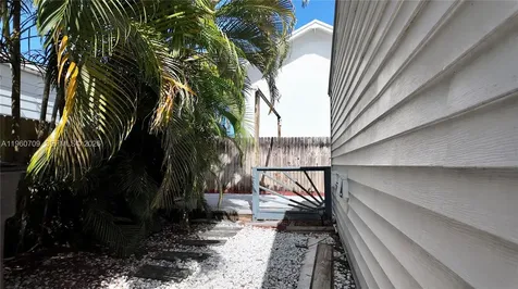 201 Nottingham Boulevard West Palm Beach FL 33405