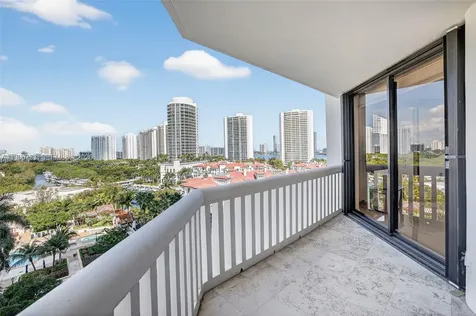 2000 Island Boulevard Aventura FL 33160