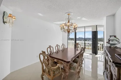 2000 Island Boulevard Aventura FL 33160