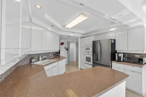 2000 Island Boulevard Aventura FL 33160