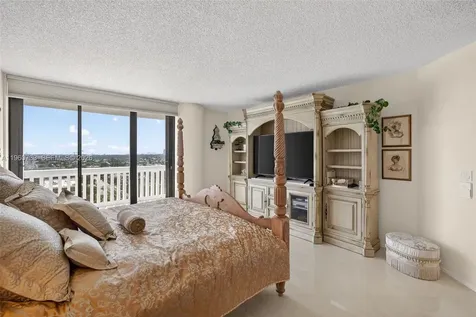 2000 Island Boulevard Aventura FL 33160