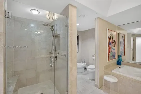 2000 Island Boulevard Aventura FL 33160