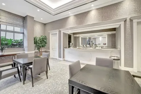2000 Island Boulevard Aventura FL 33160