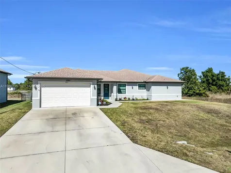 1113 Elegans Street E Lehigh Acres FL 33974