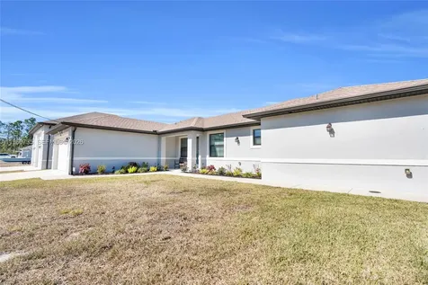 1113 Elegans Street E Lehigh Acres FL 33974