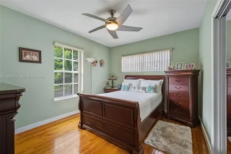 Surfside FL 33154