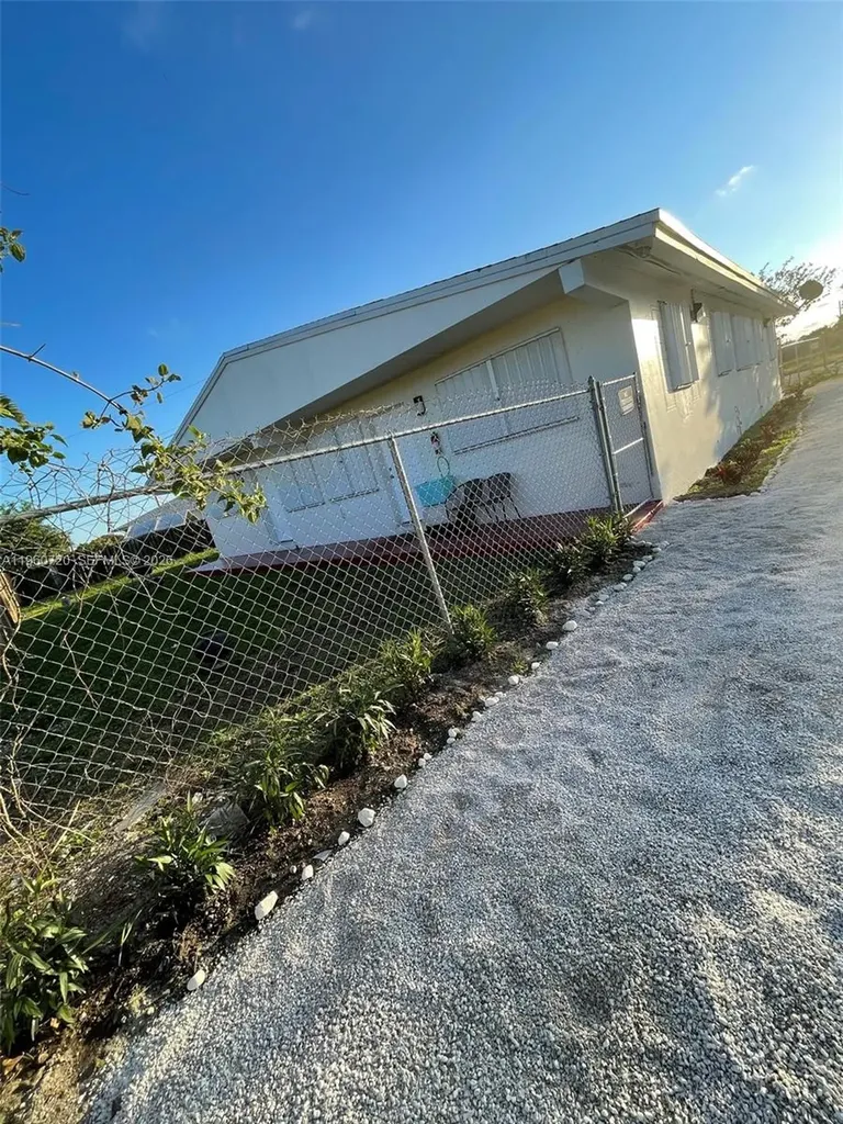 22365 SW 115th Court Miami FL 33170