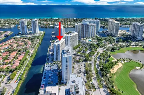 Aventura FL 33180