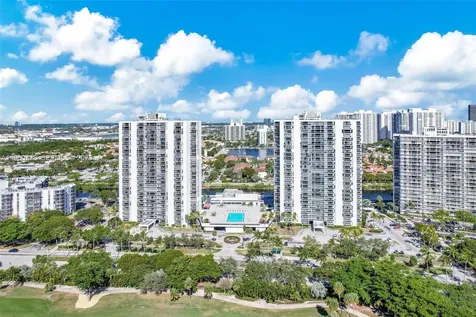 Aventura FL 33180