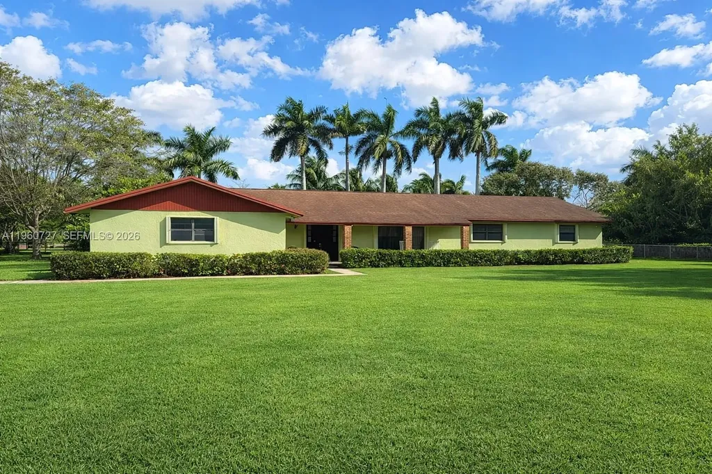 16981 SW 276th Street Homestead FL 33031