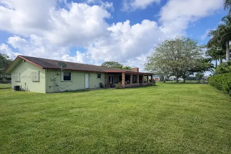16981 SW 276th Street Homestead FL 33031