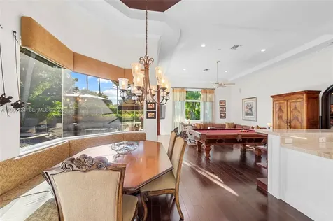2567 Montclaire Circle Weston FL 33327