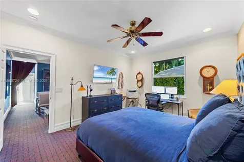 2567 Montclaire Circle Weston FL 33327
