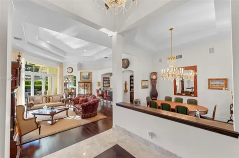 2567 Montclaire Circle Weston FL 33327