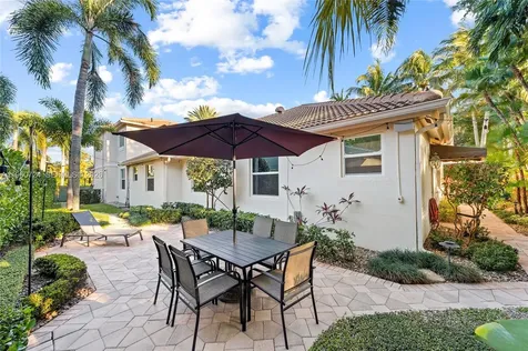 2567 Montclaire Circle Weston FL 33327