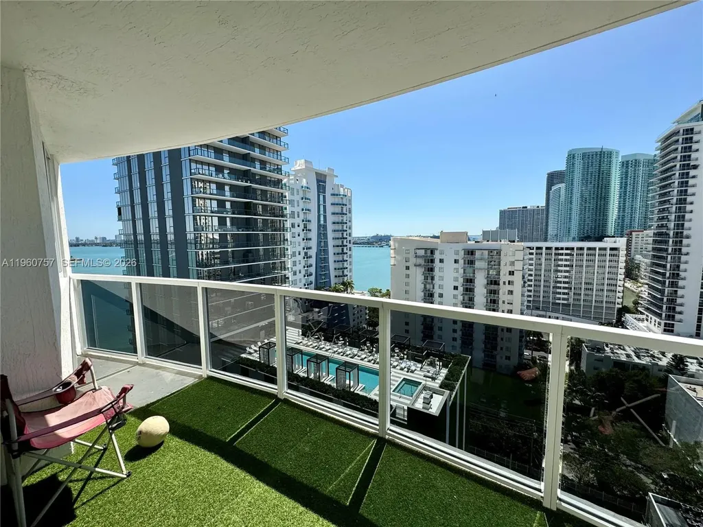 601 NE 23rd Street Miami FL 33137