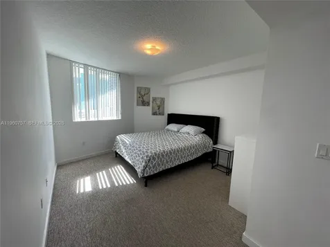 601 NE 23rd Street Miami FL 33137