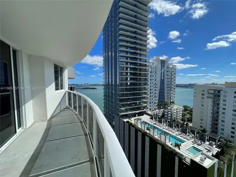 601 NE 23rd Street Miami FL 33137
