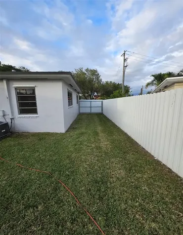 6710 SW 48th Street Miami FL 33155