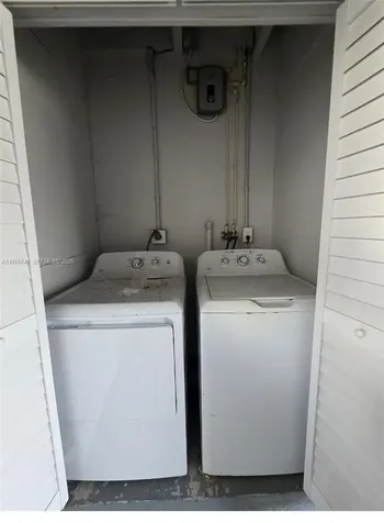 6710 SW 48th Street Miami FL 33155