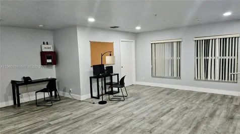 2953 NW 10th Court Fort Lauderdale FL 33311