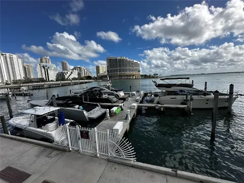 801 Brickell Bay Drive Miami FL 33131